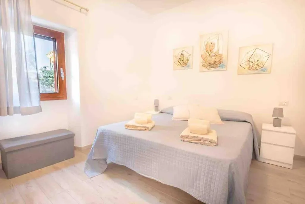 Grazioso Monolocale A Due Passi Dal Centro Apartman Olbia 0*,  Olaszország